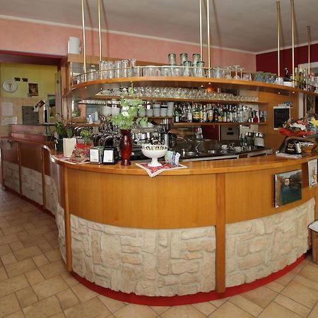 Albergo Ristorante Mancinelli Fossombrone Εξωτερικό φωτογραφία
