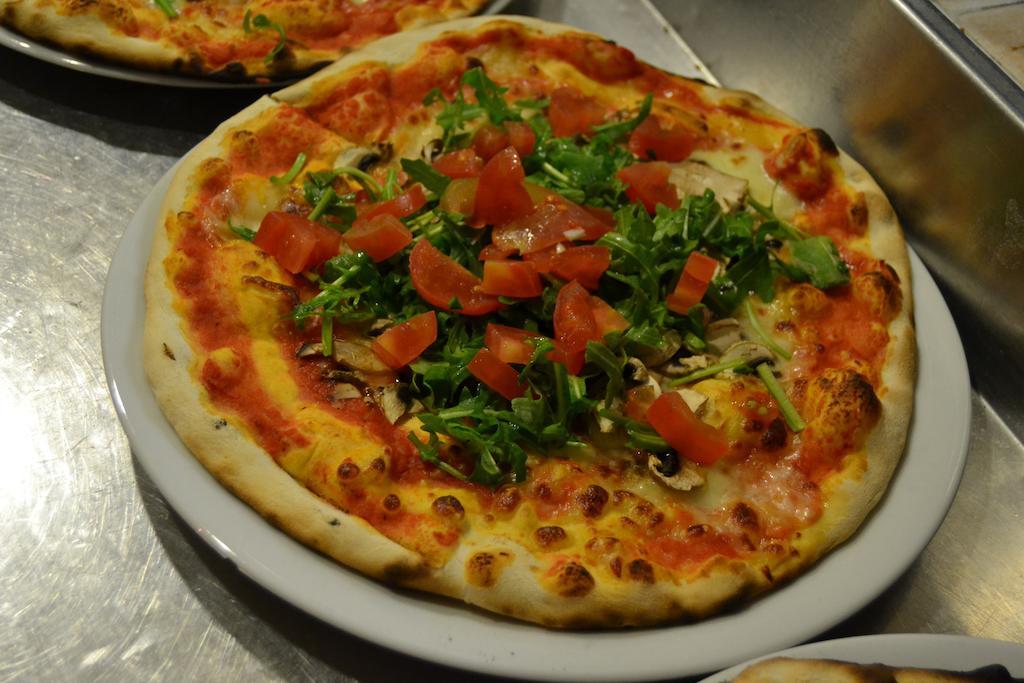 Albergo Ristorante Mancinelli Fossombrone Εξωτερικό φωτογραφία