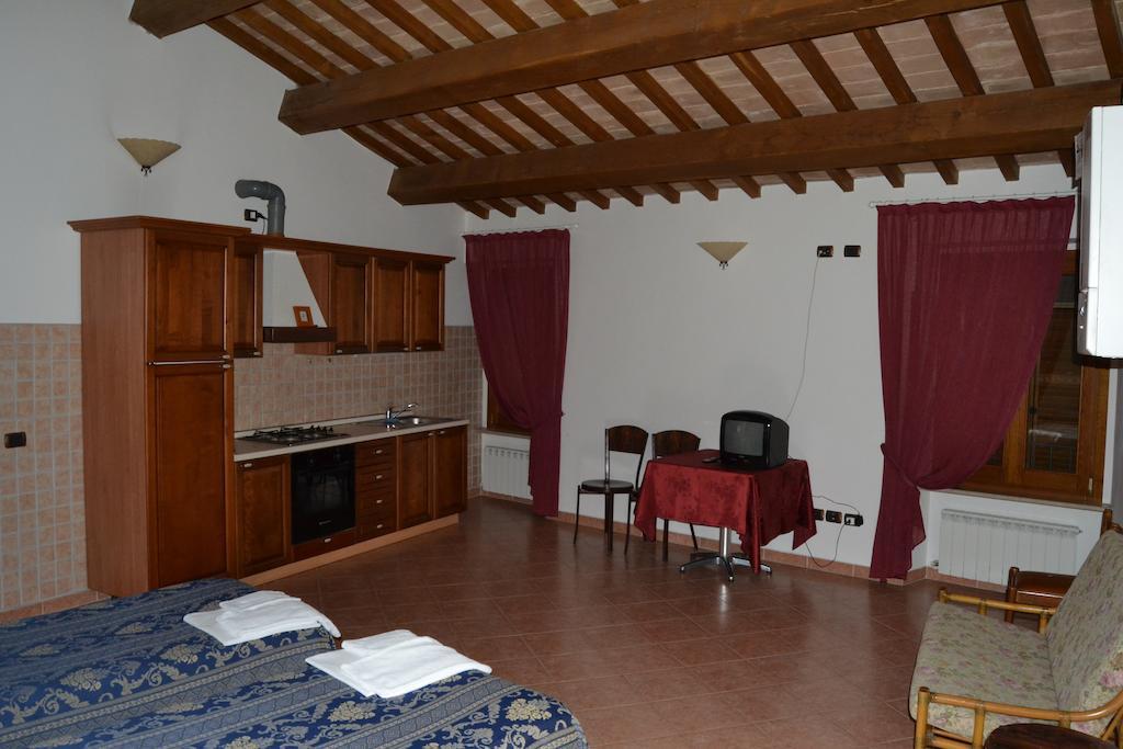 Albergo Ristorante Mancinelli Fossombrone Δωμάτιο φωτογραφία