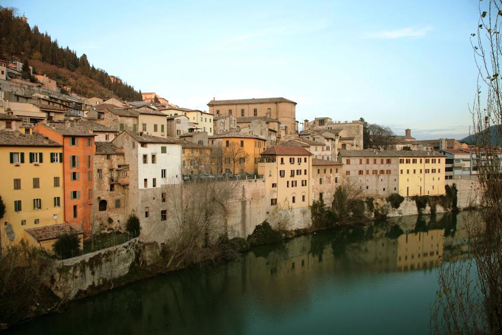Albergo Ristorante Mancinelli Fossombrone Εξωτερικό φωτογραφία